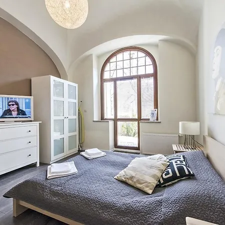 Sun & Snow Jozefina Апартаменты *